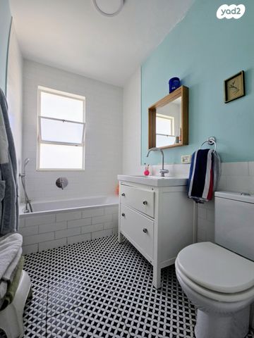 דירה, חטיבת אלכסנדרוני 29, קרית ויצמן, רעננה