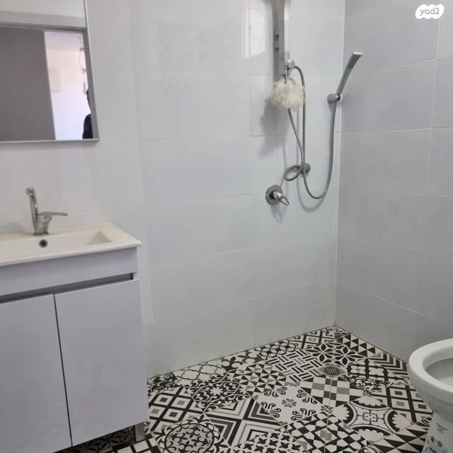 דירה, הרב הרצוג, גבעת הרקפות, גבעת תל חי, קרית אתא