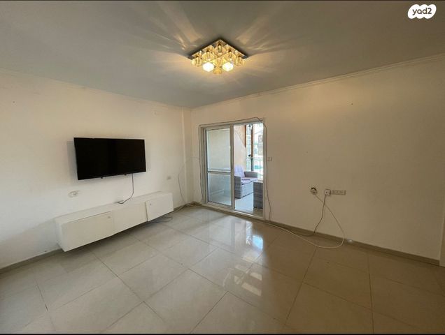 דירה, בר אילן, קרית אריה / שיינפלד, בית שמש