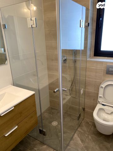 דירה, יונה וולך, גרין פארק החדשה, הוד השרון