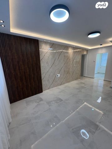 דירה, שדרות יוספטל, בן גוריון, קרית אתא