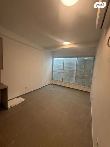 דירה, סירקין, פועלי הרכבת, גבעתיים