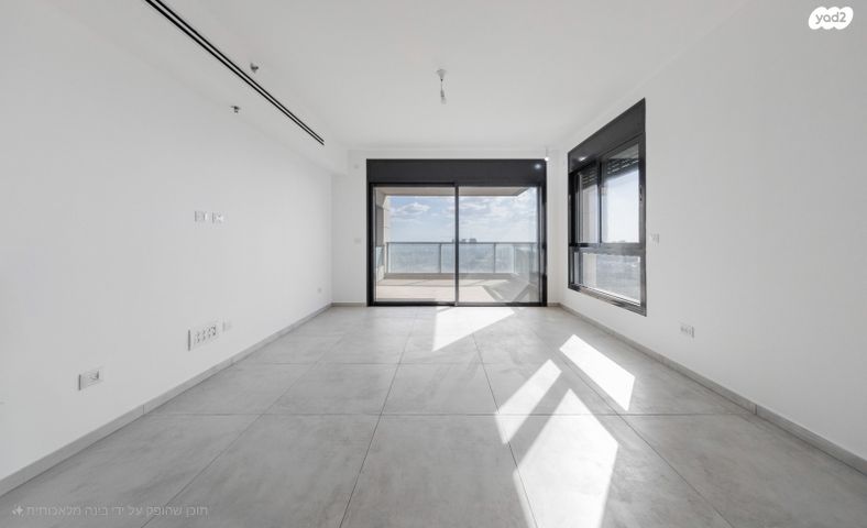 דירה, אמנון ליפקין שחק, נוף הטיילת, נתניה