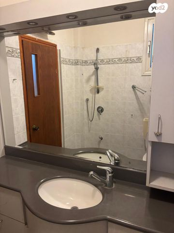 דירה, ההגנה, הרצליה הירוקה, נווה עובד, הרצליה