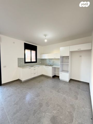 דירה, צה"ל 28, רמת ורבר, פתח תקווה