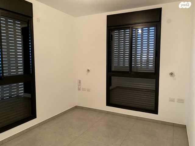 דירה, יונה וולך, גרין פארק החדשה, הוד השרון