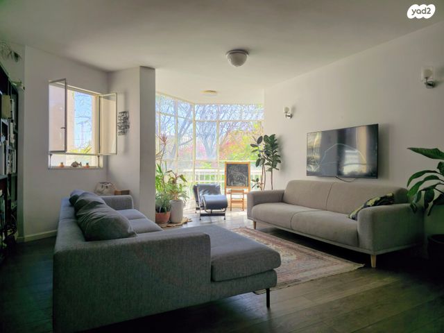 דירה, חטיבת אלכסנדרוני 29, קרית ויצמן, רעננה