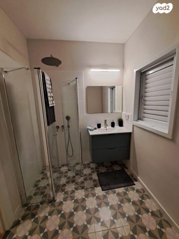 דירה, הנביאים 24, דרום מערב ותיק, בת ים