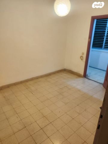 דירה, שדרות צה"ל 3, שיכון צבא קבע, קרית ים