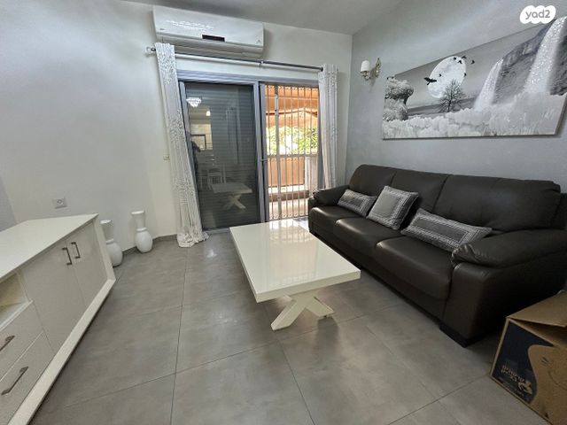 המרכז השקט / מרכז העיר