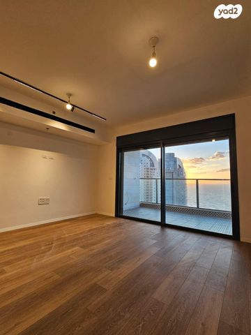 דירה, הרב הרצוג, צפון מערב מרכז העיר, נתניה