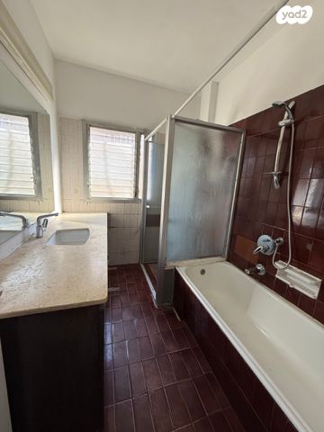 דופלקס, אוסישקין 32, הצפון הישן - צפון, תל אביב יפו