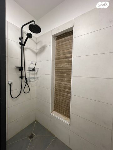 דירה, שדרות יוספטל 11, גבעה א', שביט, קרית אתא