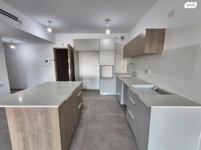 דירה, יבנה 20, גן רש"ל, הרצליה