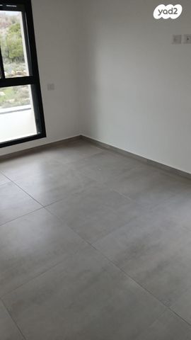 דירה, הרב גרוסמן ישראל 1, רמת אברהם, בית שמש