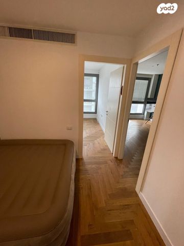 דירה, ניסים אלוני 16, צמרות איילון, פארק צמרת, תל אביב יפו