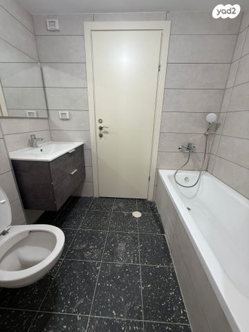 דירה, צה"ל 28, רמת ורבר, פתח תקווה