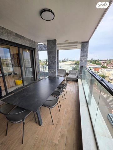 גג/ פנטהאוז, מרכז דרום, רעננה