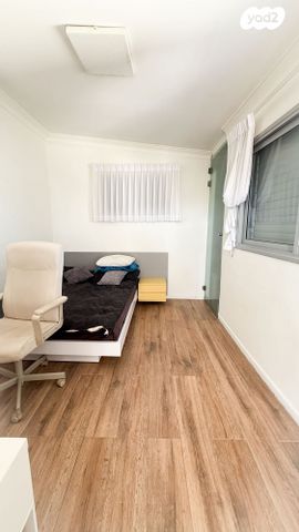 גג/ פנטהאוז, הרצל 21, בת ים