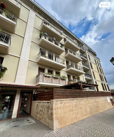 דירה, בר הופמן, צפון יפו, המושבה האמריקאית-גרמנית, תל אביב יפו