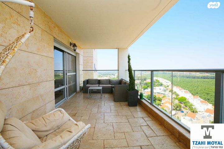 דירה, אלונים, קרית השרון, נתניה