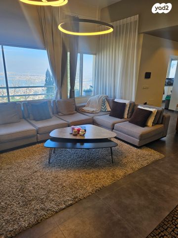 דירה, יפה נוף, כרמל מרכזי - שד' קיש, חיפה