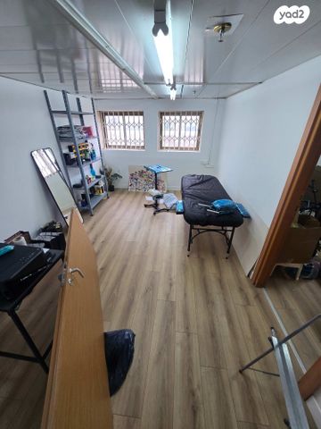 חנויות/ שטח מסחרי, יוסף לישנסקי 27, מב"ת מערב, אזור תעשייה חדש, ראשון לציון