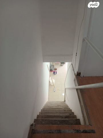 חנויות/ שטח מסחרי, דימונה