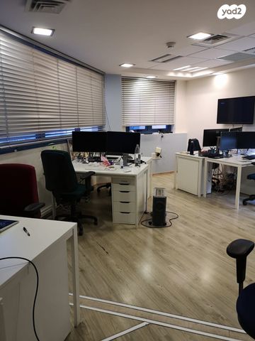 משרדים, משכית, אזור תעשיה, הרצליה
