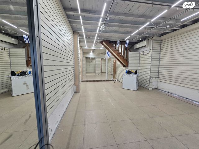 חנויות/ שטח מסחרי, כפר גלעדי 9, פלורנטין, תל אביב יפו