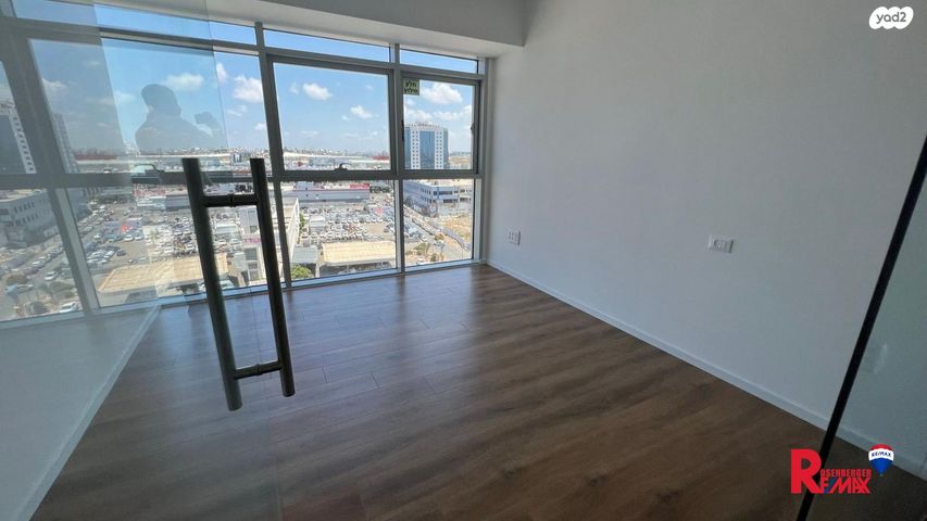 משרדים, ילדי טהרן 8, מב"ת מערב, אזור תעשייה חדש, ראשון לציון