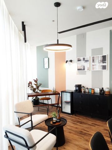 משרדים, אלה 2, החורש, חריש