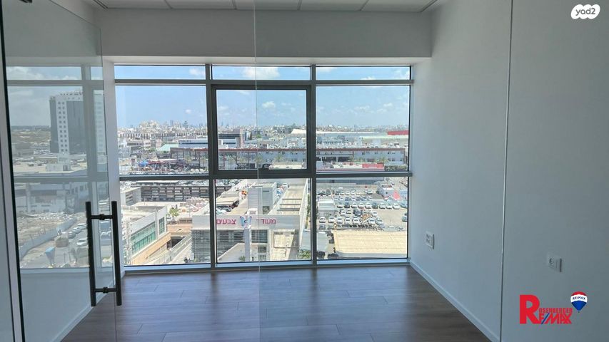 משרדים, ילדי טהרן 8, מב"ת מערב, אזור תעשייה חדש, ראשון לציון