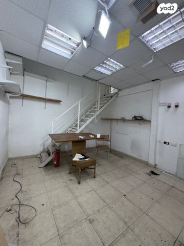 חנויות/ שטח מסחרי, חבצלת השרון, הרצליה פיתוח, הרצליה