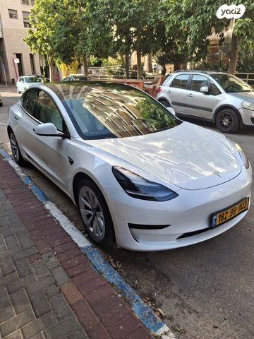 טסלה מודל 3