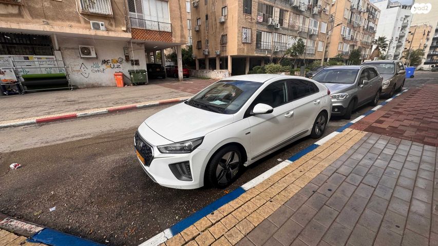 יונדאי איוניק