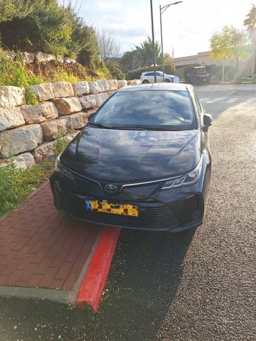 מודעת רכב טויוטה קורולה