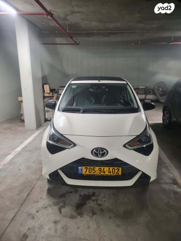 מודעת רכב טויוטה אייגו