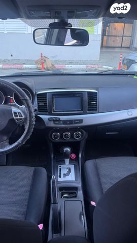 מודעת רכב מיצובישי לנסר