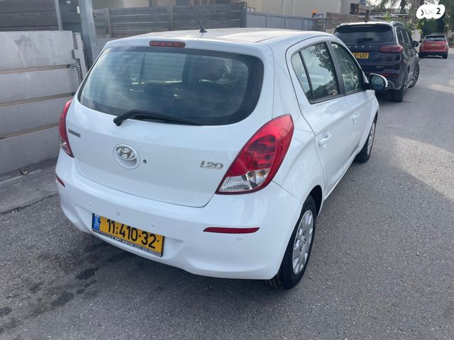 מודעת רכב יונדאי i20