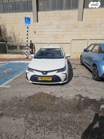 מודעת רכב טויוטה קורולה