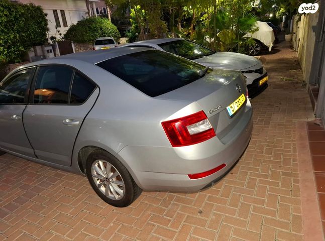 סקודה אוקטביה 