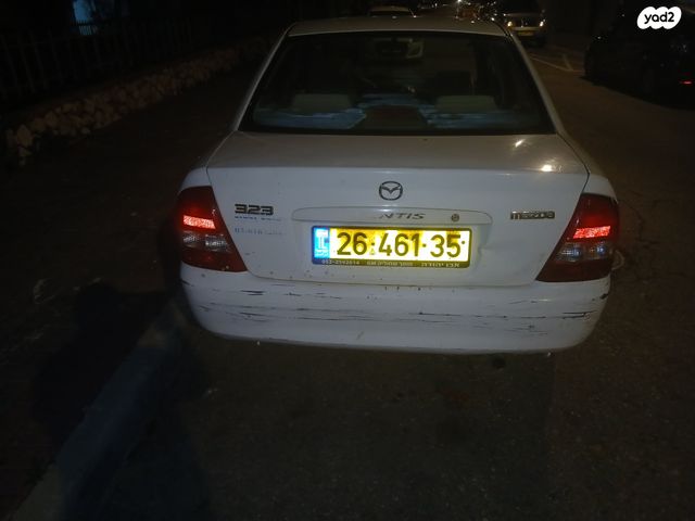 מודעת רכב מאזדה 323