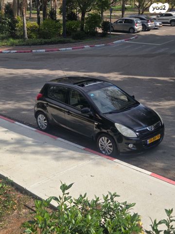 מודעת רכב יונדאי i20