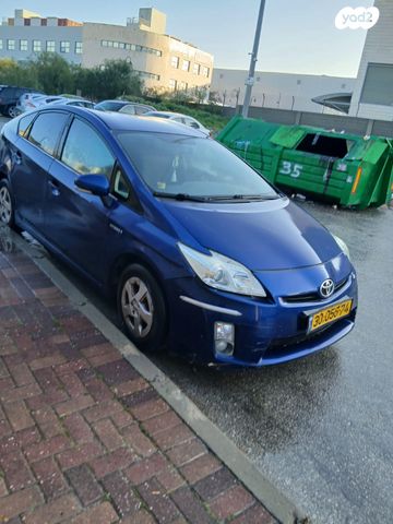 מודעת רכב טויוטה פריוס