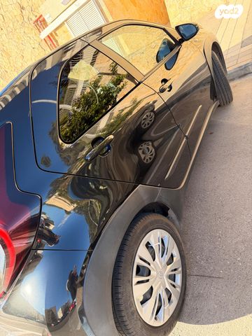 טויוטה אייגו X