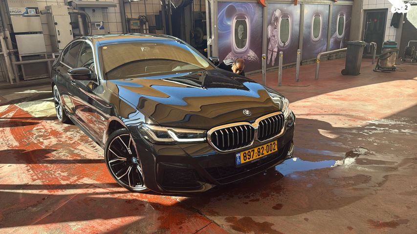 מודעת רכב ב מ וו סדרה 5