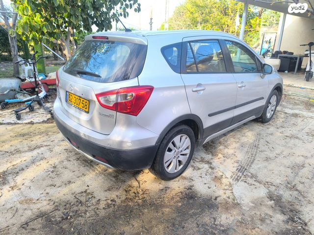 סוזוקי קרוסאובר