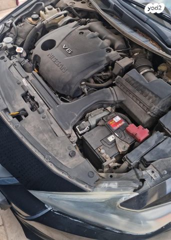 ניסאן מקסימה