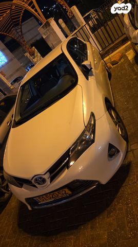 מודעת רכב טויוטה אוריס
